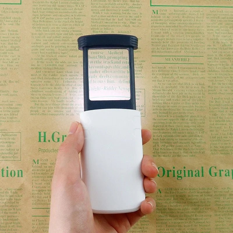 Loupe de poche LED pliable 4x pour la lecture et le bricolage