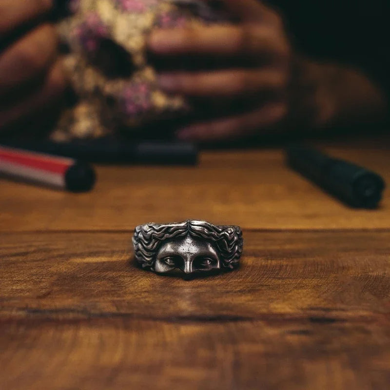 Bague couronne inspirée d’Aphrodite pour hommes