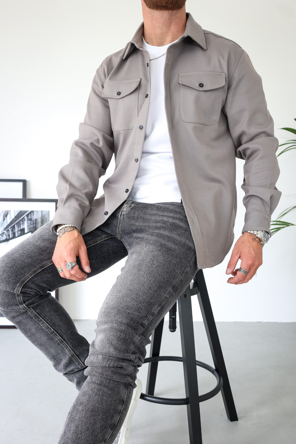 Veste surchemise boutonnée polyvalente pour hommes avec poches poitrine