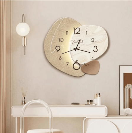 Horloge murale minimaliste au design luxueux