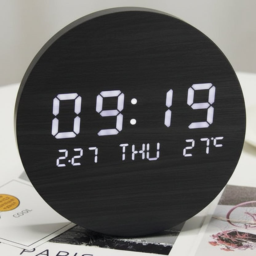 MINUTICA – Horloge numérique scandinave