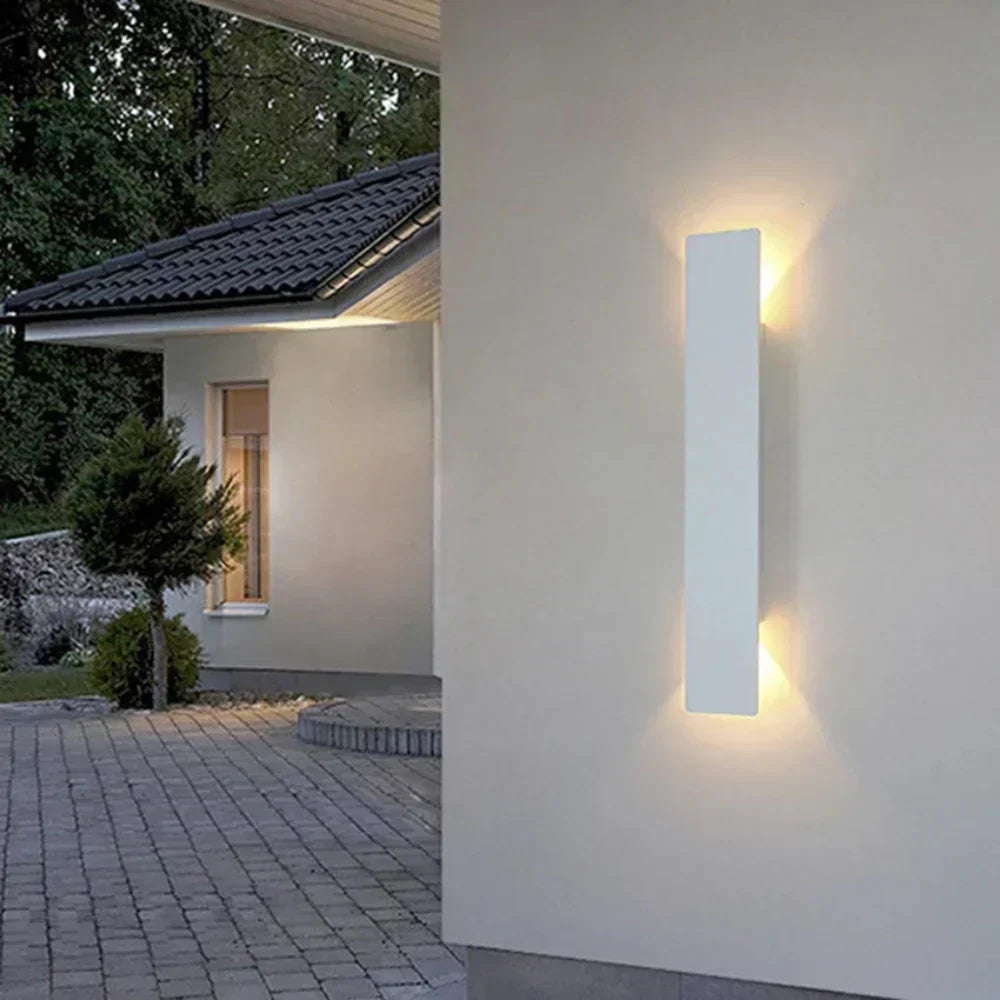 Applique murale LED extérieure étanche en aluminium avec éclairage haut-bas