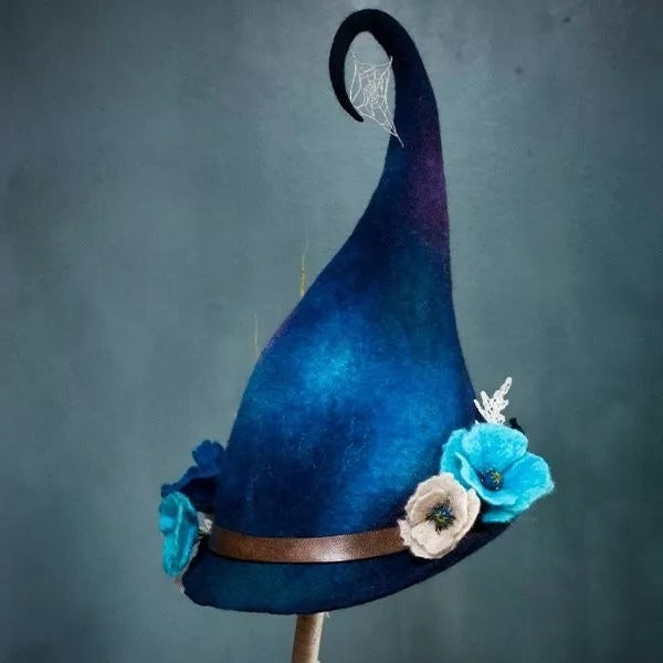 Chapeau de sorcière en feutre de laine mérinos fait main avec pointe recourbée, 5 modèles décorés, ajustable pour tour d