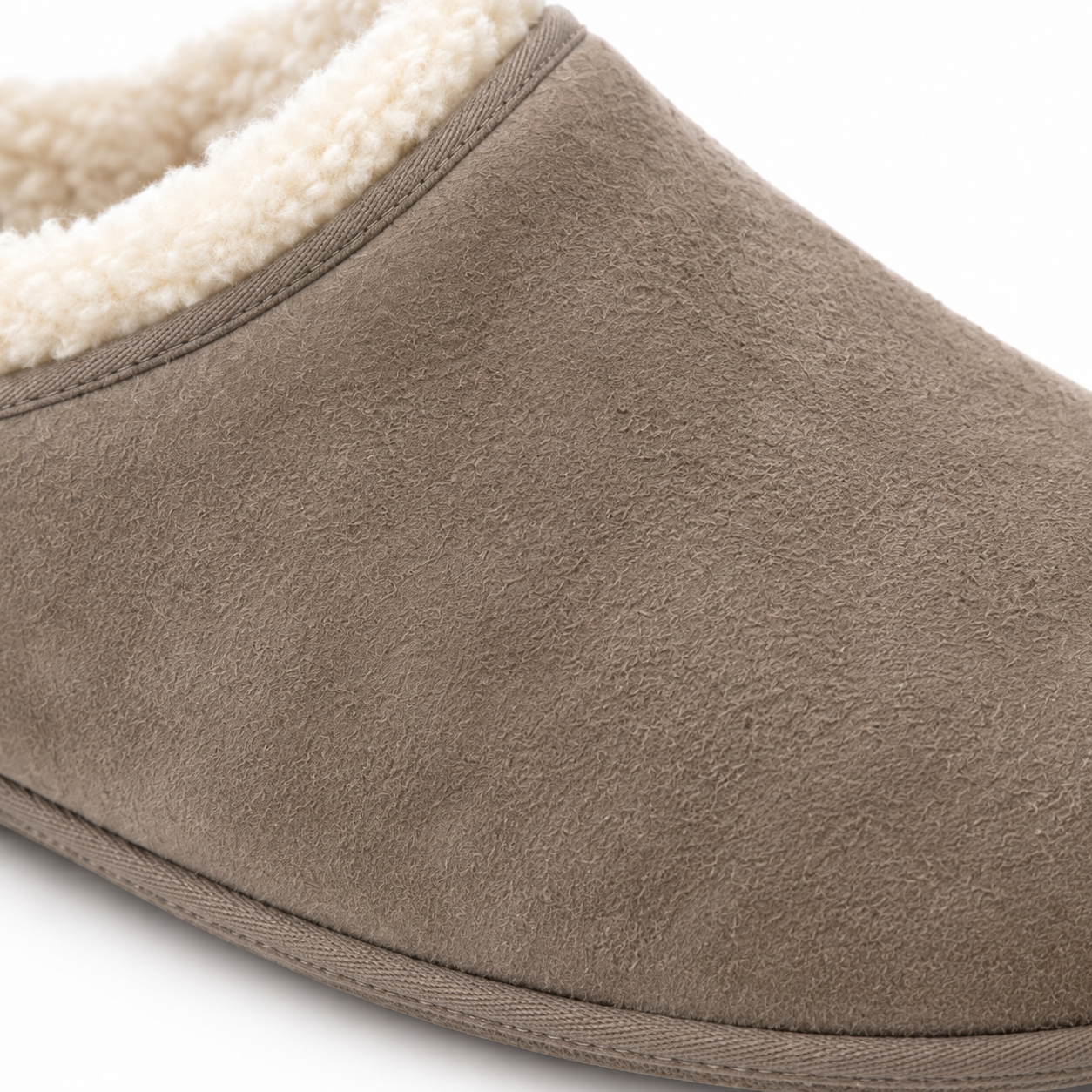 Chaussons homme taupe en suède doublés imitation peau lainée