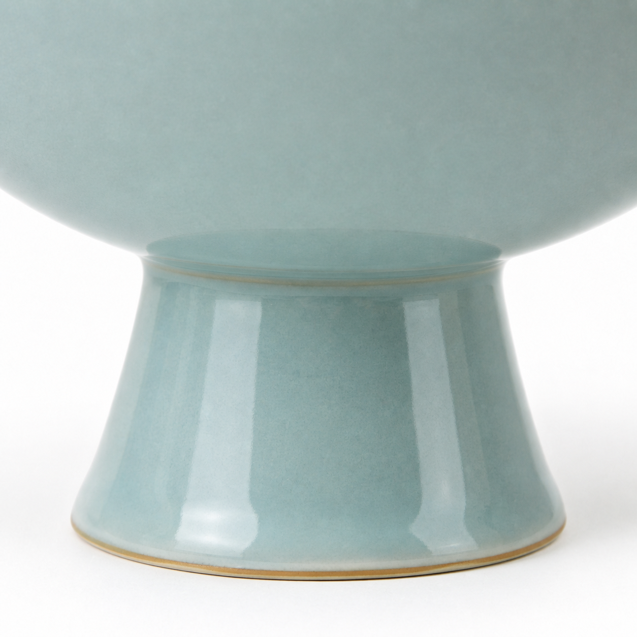 Coupe sur pied en céramique bleu ciel NARSAGO 20 cm décoration surélevée