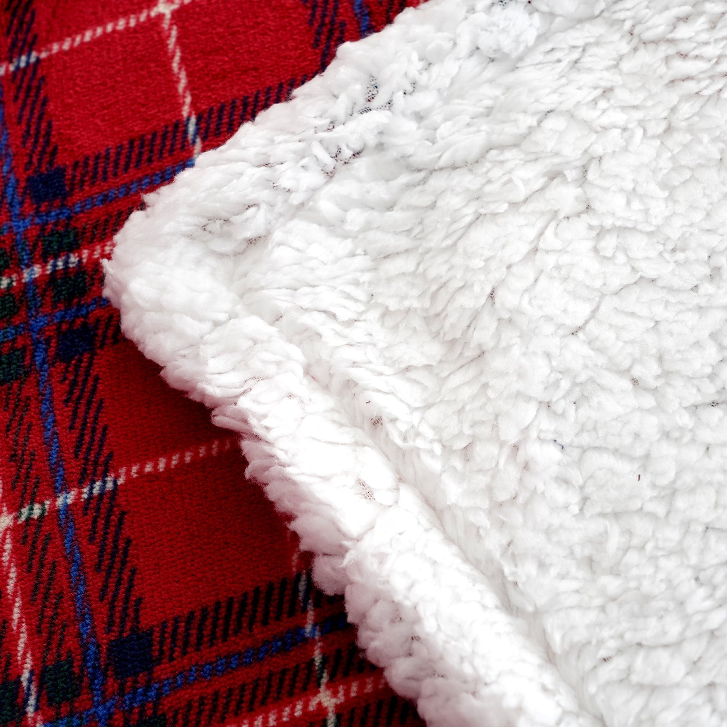 Couverture double épaisseur flanelle à carreaux et sherpa Bliss & Beyond
