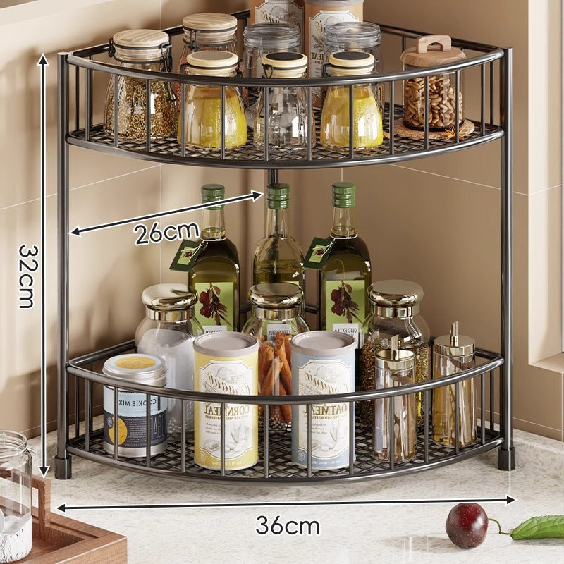 Étagère d'angle de cuisine à trois niveaux avec rebords surélevés et plateaux en maille