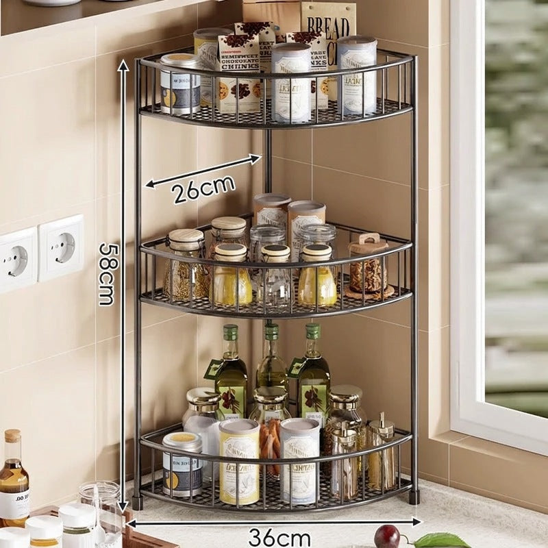 Étagère d'angle de cuisine à trois niveaux avec rebords surélevés et plateaux en maille