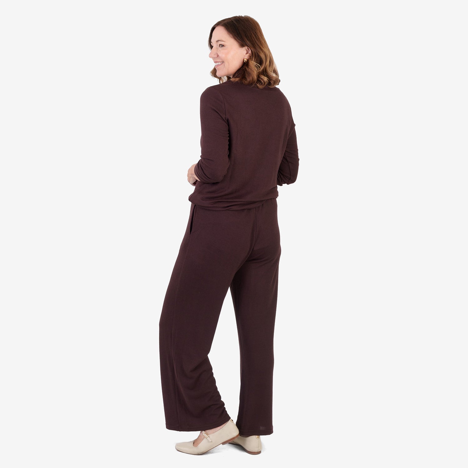 Haut col roulé chiné brossé pour femme avec manches longues et finition côtelée douce