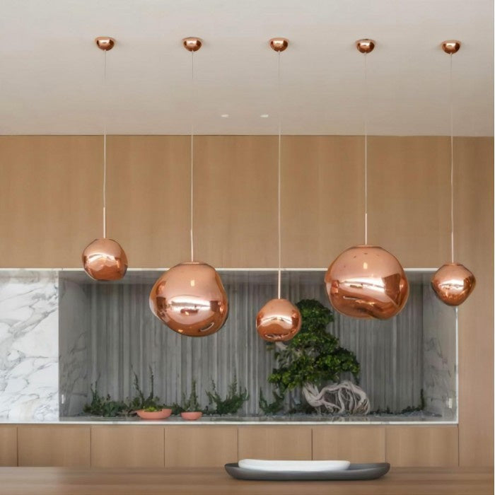 Jessamy | Suspension globe en acrylique moulée avec finition miroir pour salle à manger et cuisine