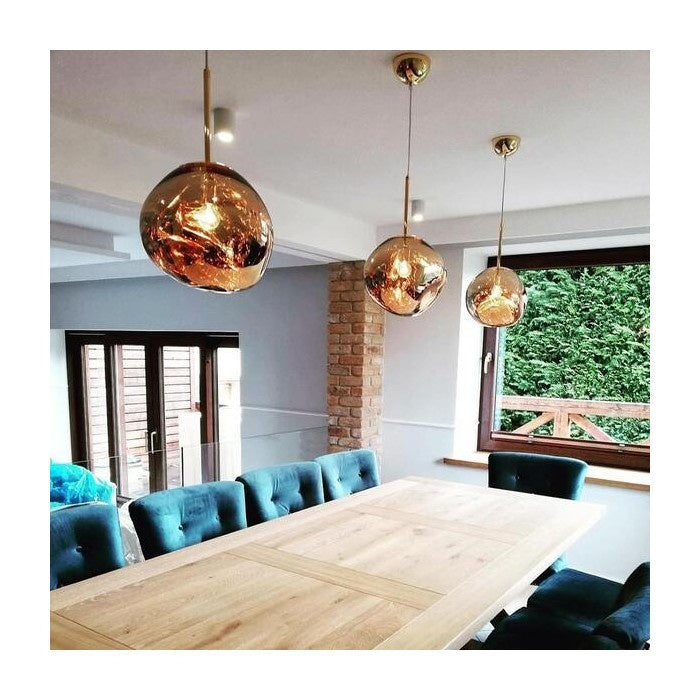 Jessamy | Suspension globe en acrylique moulée avec finition miroir pour salle à manger et cuisine
