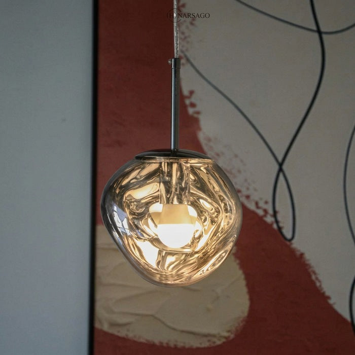 Jessamy | Suspension globe en acrylique moulée avec finition miroir pour salle à manger et cuisine