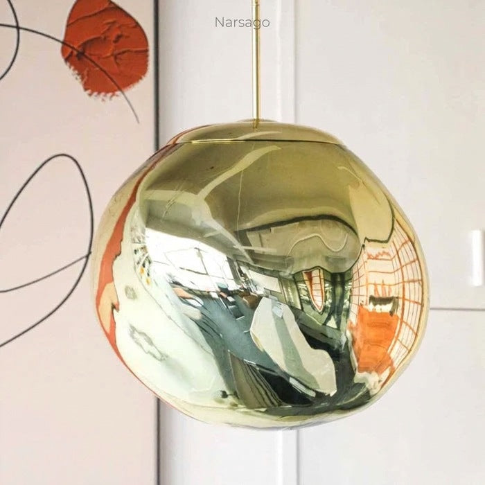 Jessamy | Suspension globe en acrylique moulée avec finition miroir pour salle à manger et cuisine