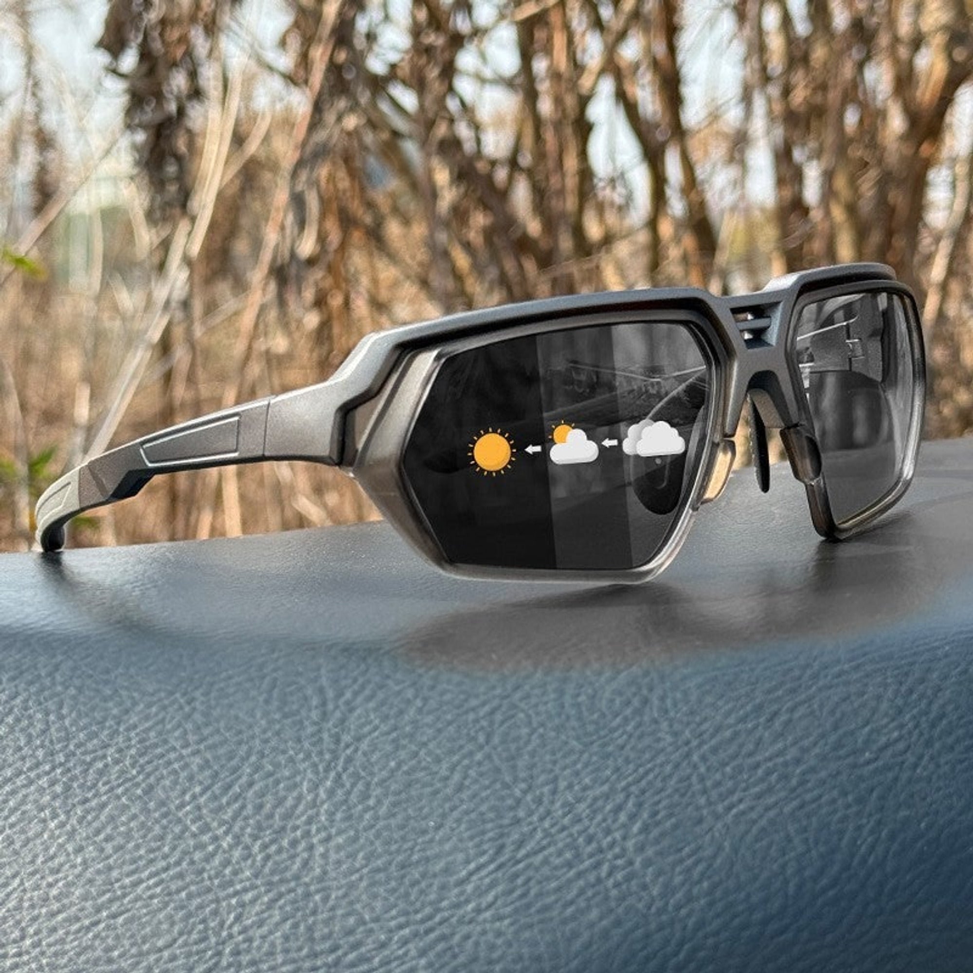 Lunettes de soleil de sport photochromiques polarisées avec verres pour vision nocturne et monture enveloppante tactique