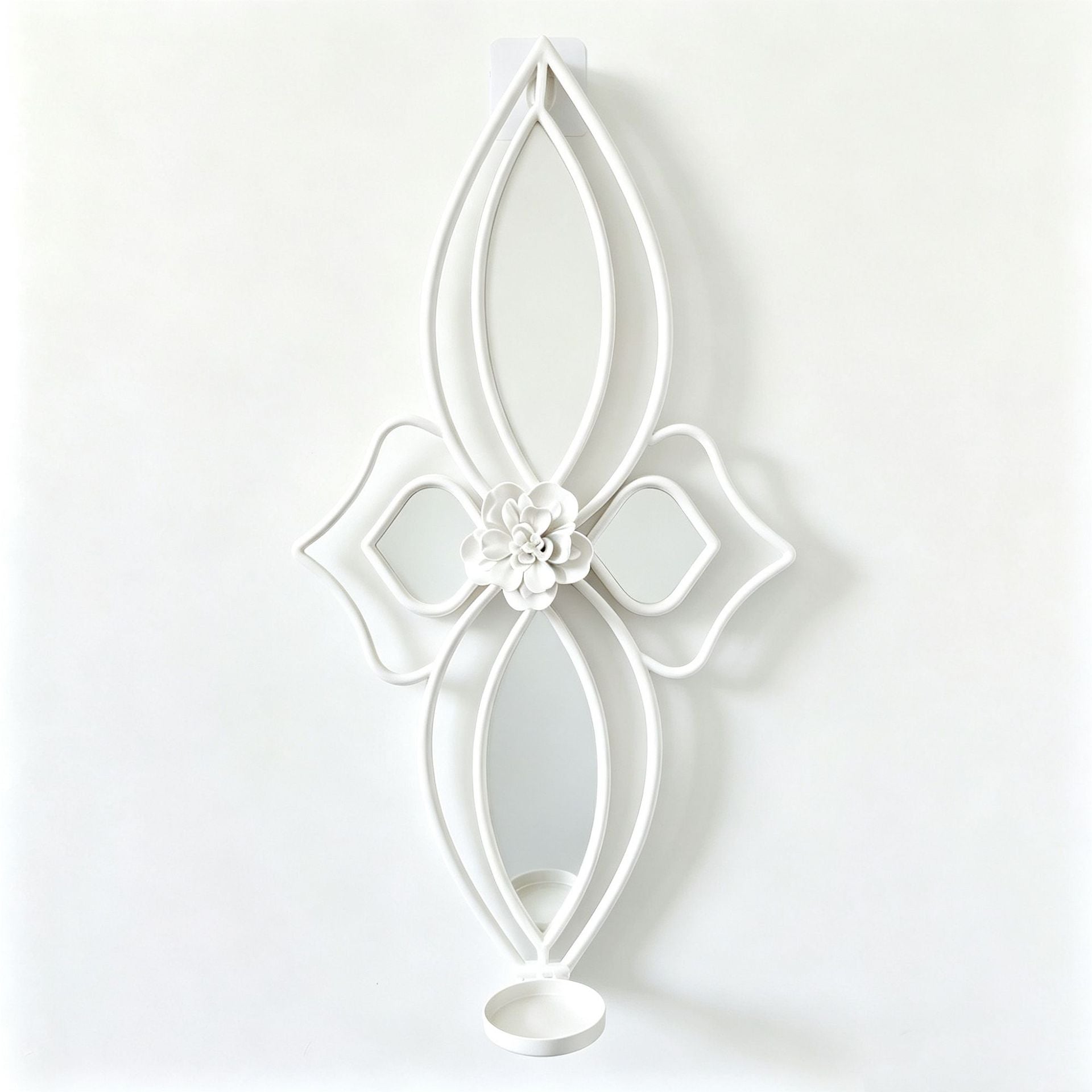 Miroir mural floral élégant avec design métallique décoratif