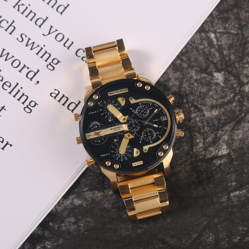 Montre chronographe à quartz en acier inoxydable
