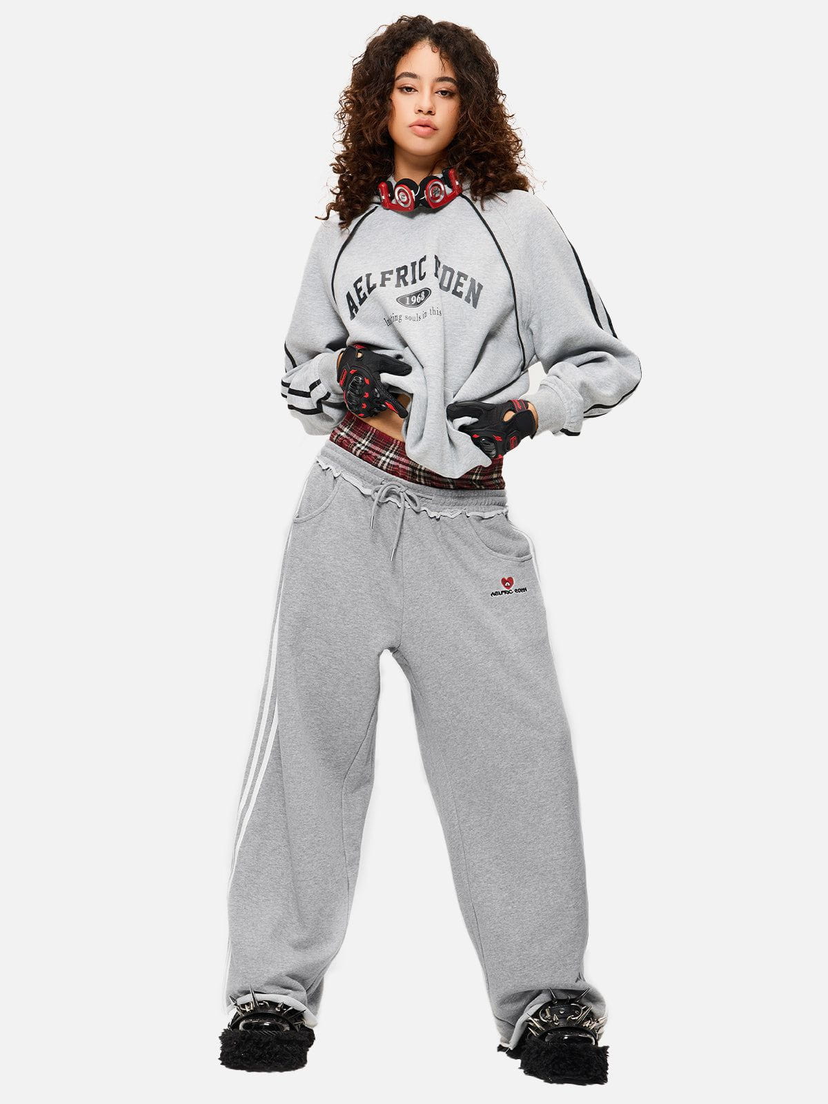 Pantalon de jogging femme à jambes larges, double ceinture, détail patchwork à carreaux