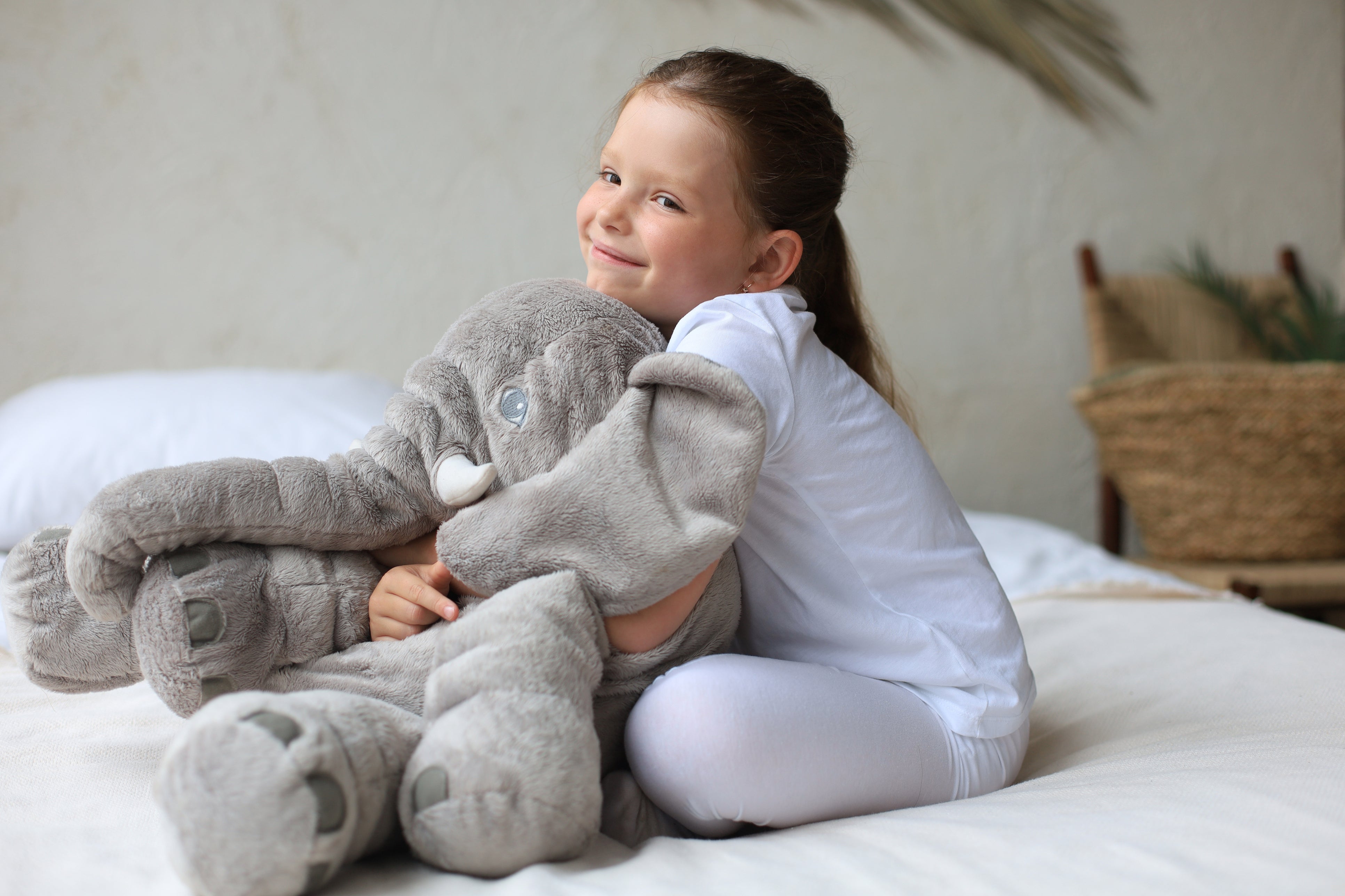 Peluche éléphant, grand coussin éléphant en peluche 40 ou 60 cm pour bébés et enfants, garnissage coton PP, 5 coloris