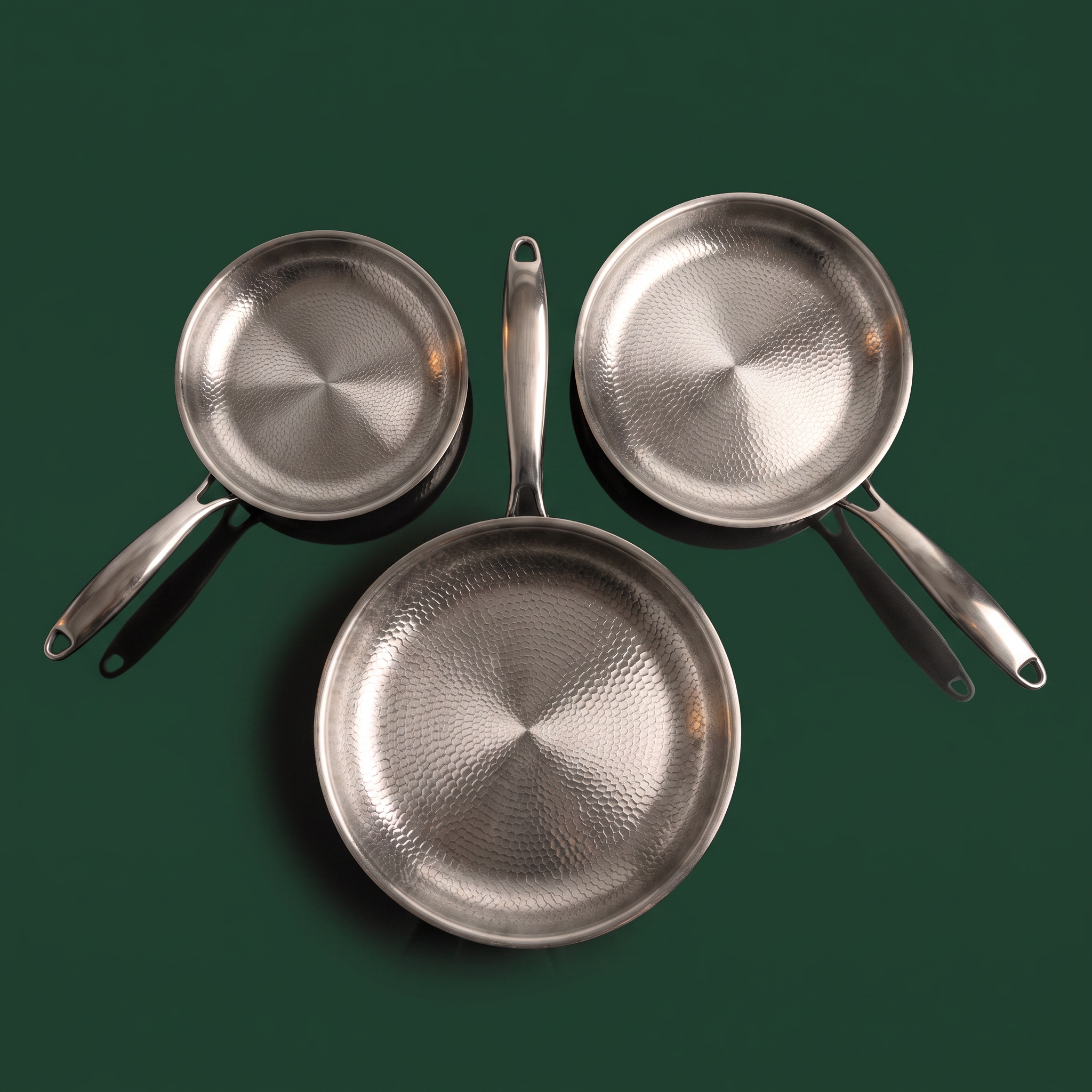 Poêle en titane martelée à la main - Set de 3 pièces 23, 25 et 28 cm