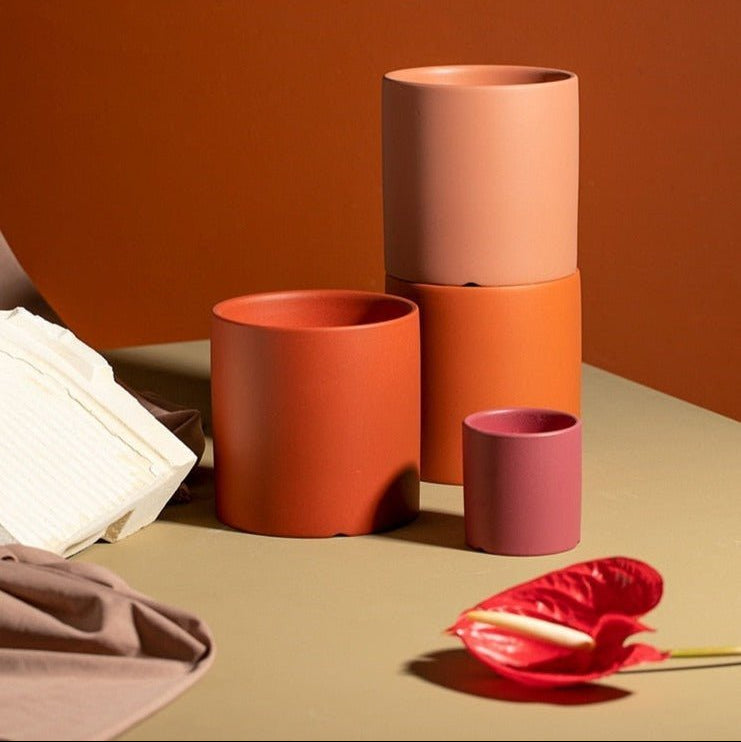 Pot pour plantes en céramique émaillée mate avec trou de drainage et soucoupe