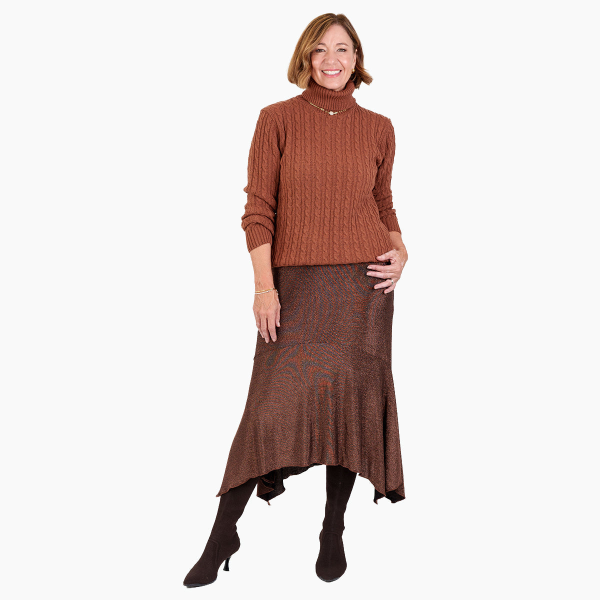 Pull femme col roulé à torsades avec manches longues et finitions côtelées