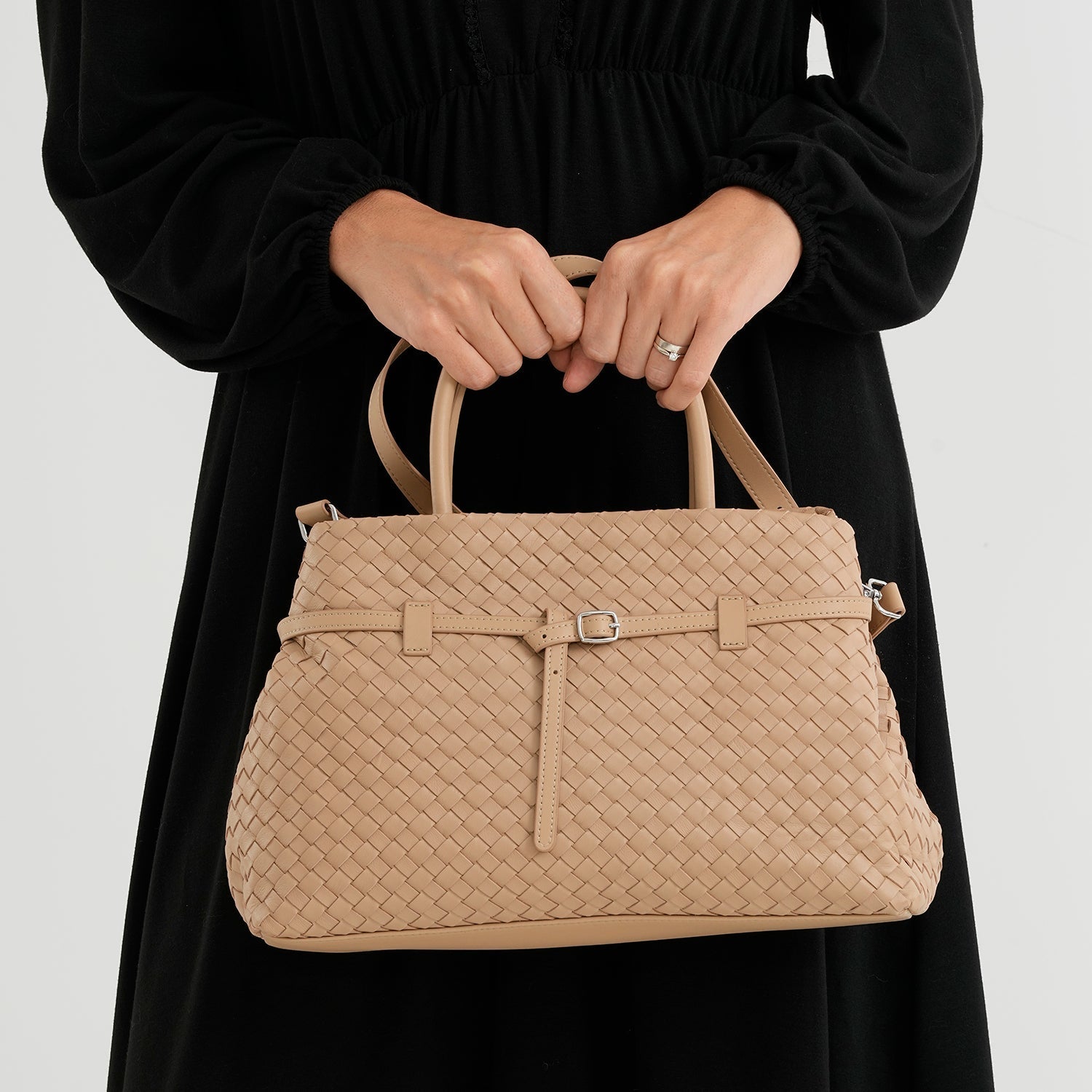 Sac bandoulière femme Valissiere en cuir véritable avec rangement multi-poches