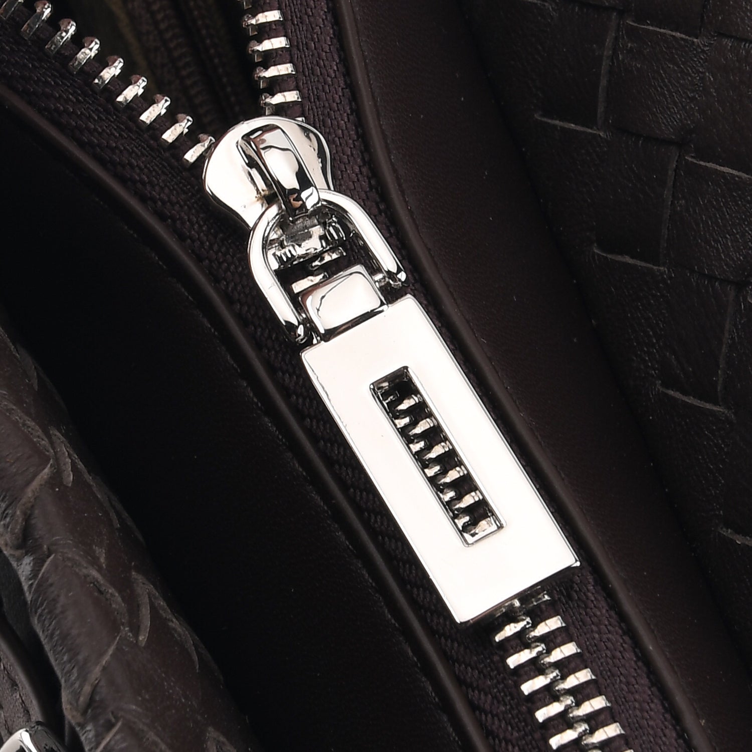 Sac bandoulière femme Valissiere en cuir véritable avec rangement multi-poches