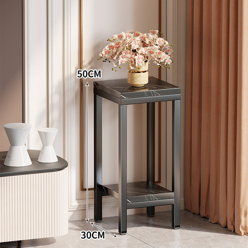 Sellette haute étroite dessus marbre avec étagère inférieure et structure métal doré