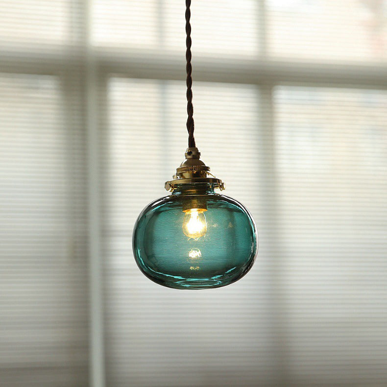 Suspension vintage dorée avec abat-jour en verre, douille E26, structure en cuivre pour salon et salle à manger
