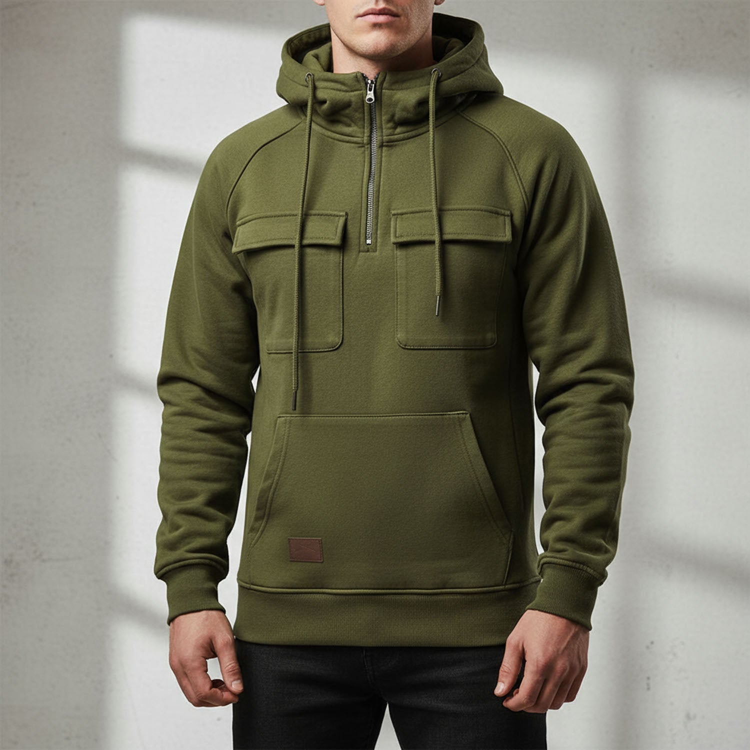Sweat à capuche homme demi-zip avec doublure polaire brossée, poches poitrine à rabat et poche kangourou, 5 coloris, tai