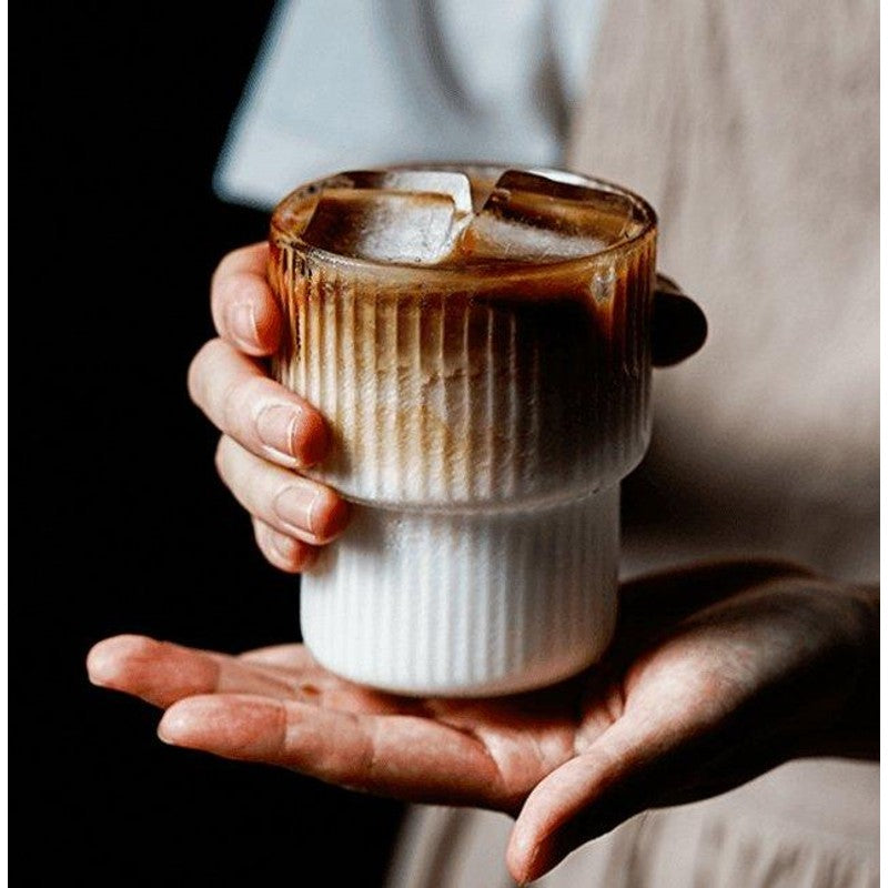 Verres à boire cannelés, ensemble de grands verres avec base blanche mate et partie supérieure transparente, pour boisso