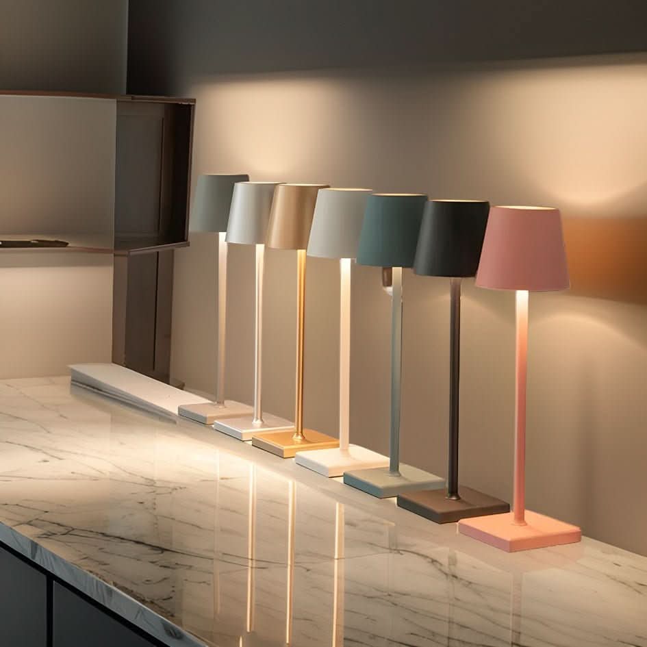 Lampe de table LED sans fil et rechargeable pour un éclairage flexible