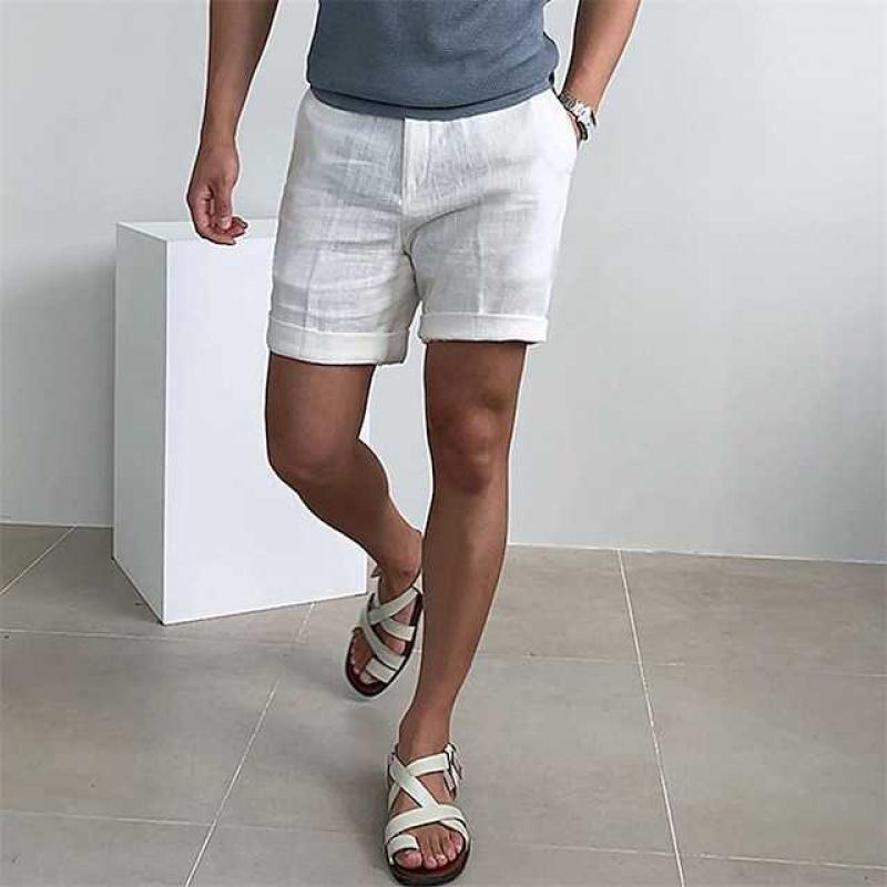 Shorts de plage en lin pour homme à taille élastique et coupe confortable.