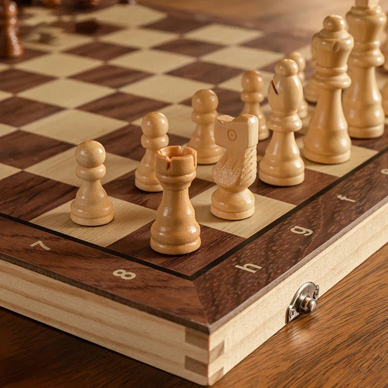 Jeu d'échecs magnétique en bois portable pour les voyages et les déplacements