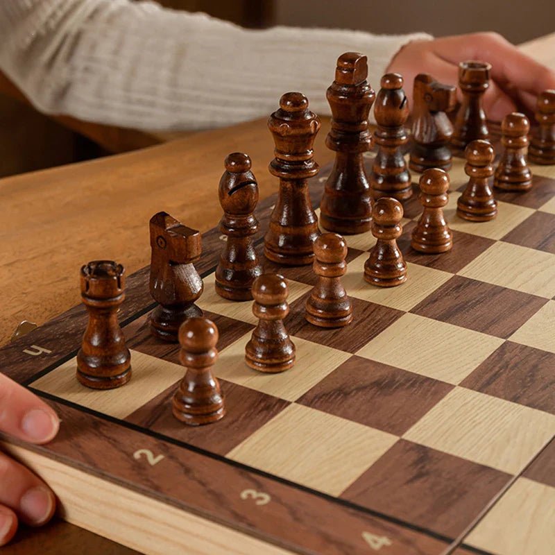 Jeu d'échecs magnétique en bois portable pour les voyages et les déplacements