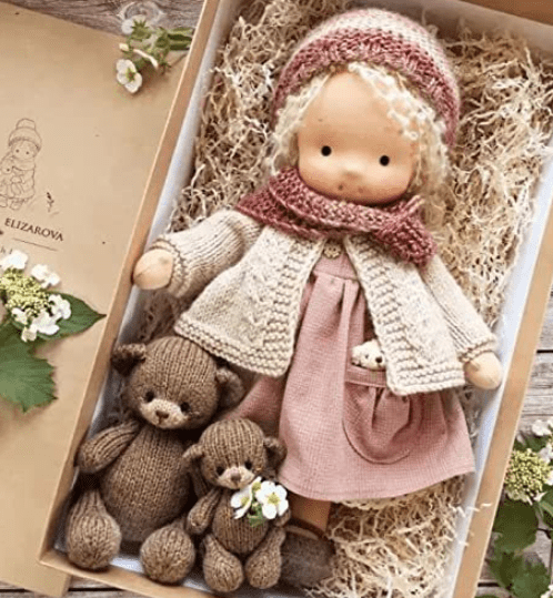 Poupée Artisanale en Tissu Doux - Jouet Créatif pour Enfants