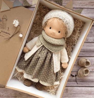 Poupée Artisanale en Tissu Doux - Jouet Créatif pour Enfants