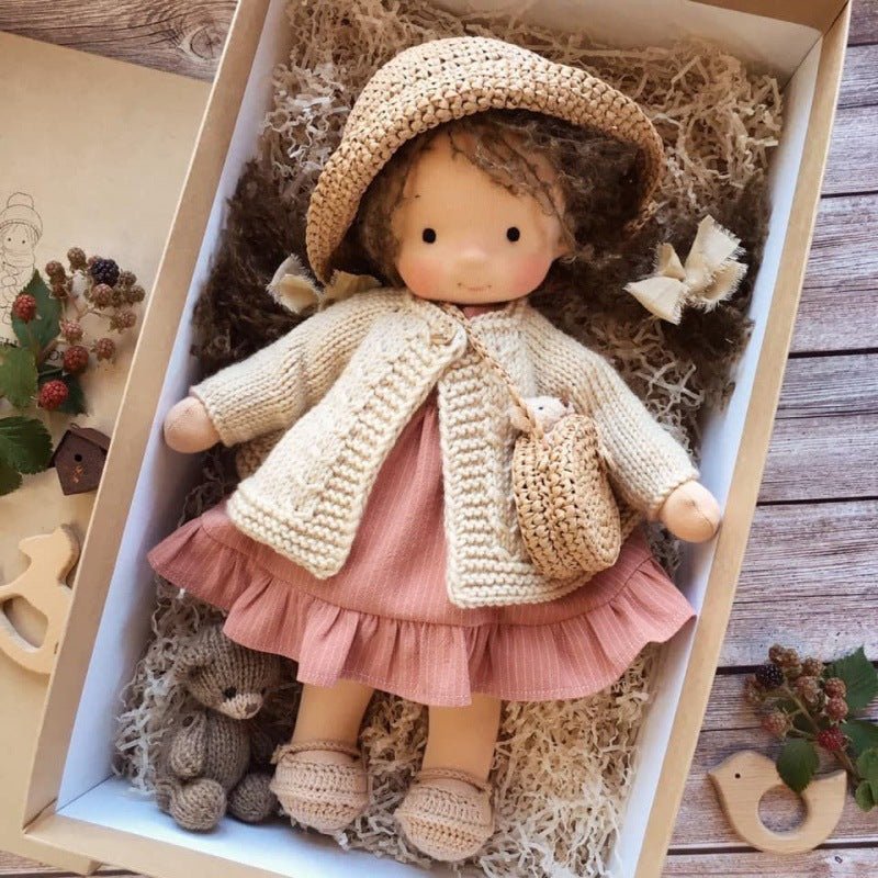 Poupée Artisanale en Tissu Doux - Jouet Créatif pour Enfants