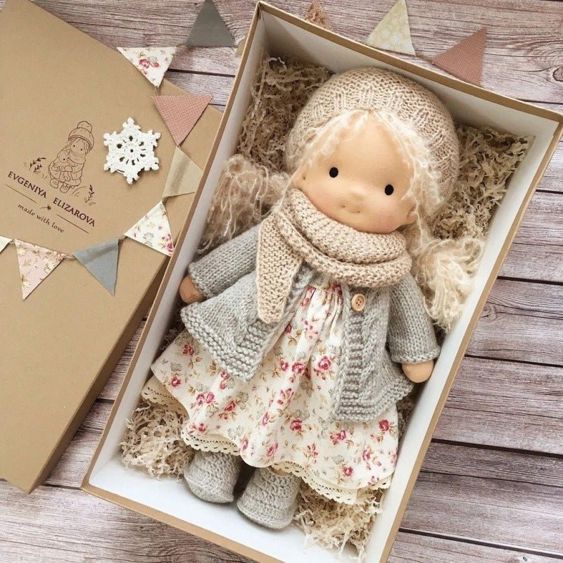 Poupée Artisanale en Tissu Doux - Jouet Créatif pour Enfants