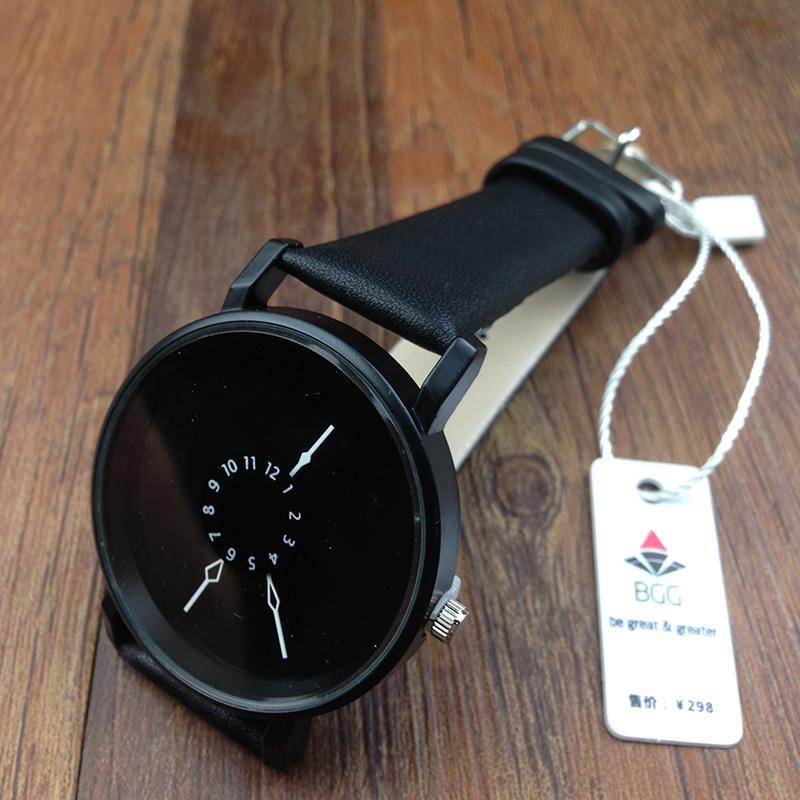 Montre minimaliste de luxe en cuir véritable pour femme, design unique