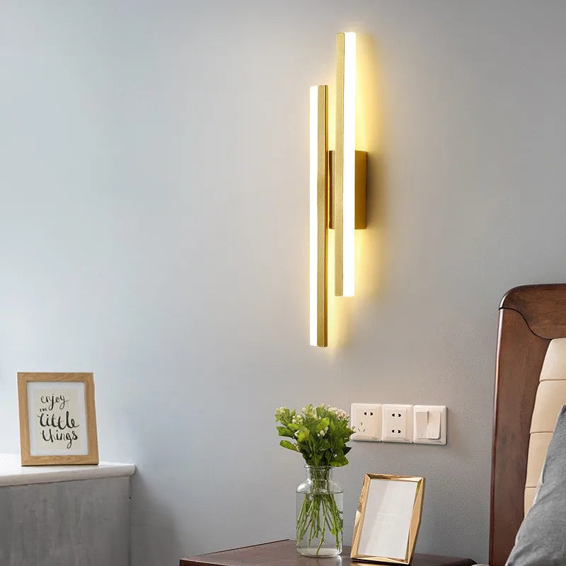 Applique murale LED minimaliste aux lignes épurées