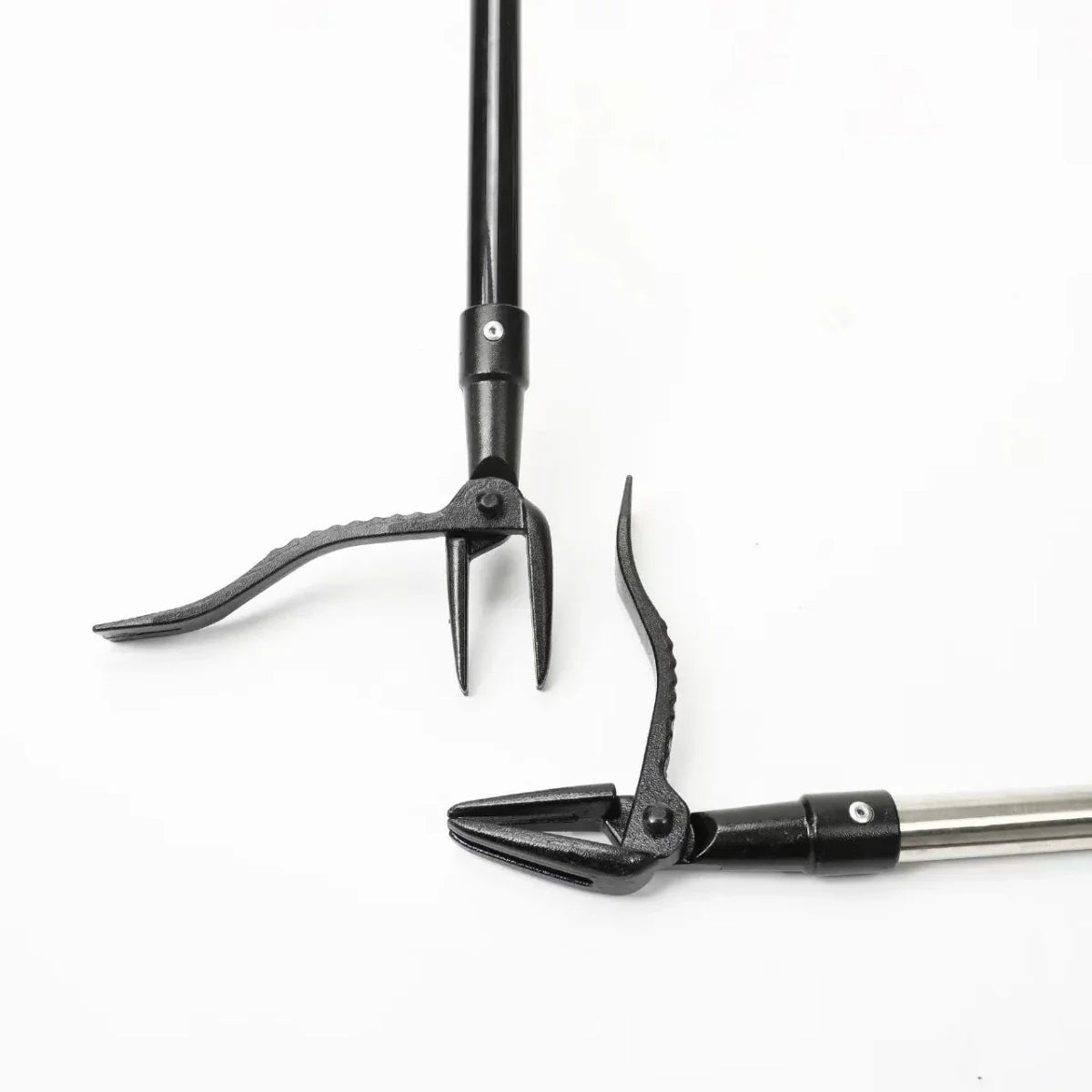 ROOTRIZE – Outil ergonomique pour désherber en position debout et faciliter l'arrachage des herbes