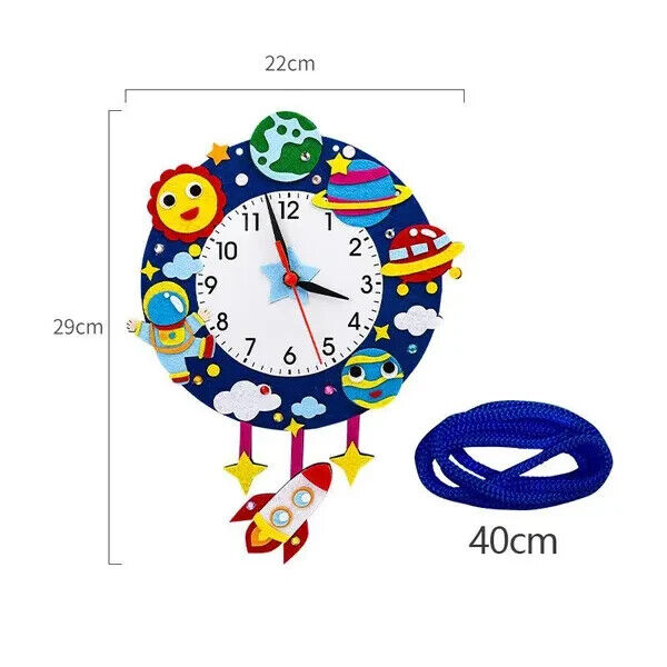 Horloge murale pour enfants sur le thème de l'espace | Conception de planète astronaute