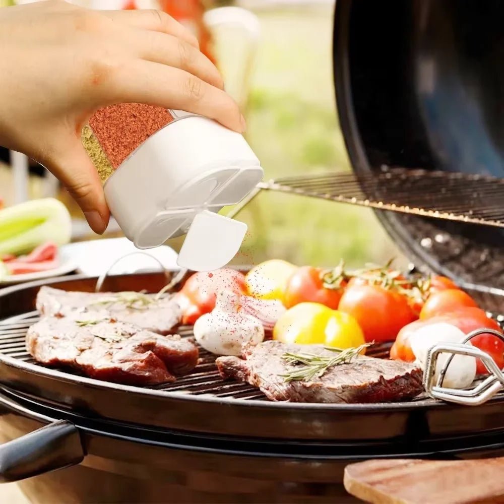 Distributeur d'épices de voyage 4-en-1, compact et durable pour les repas en camping