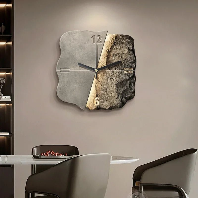 StoneAura – Horloge murale moderne effet grès avec quartz silencieux