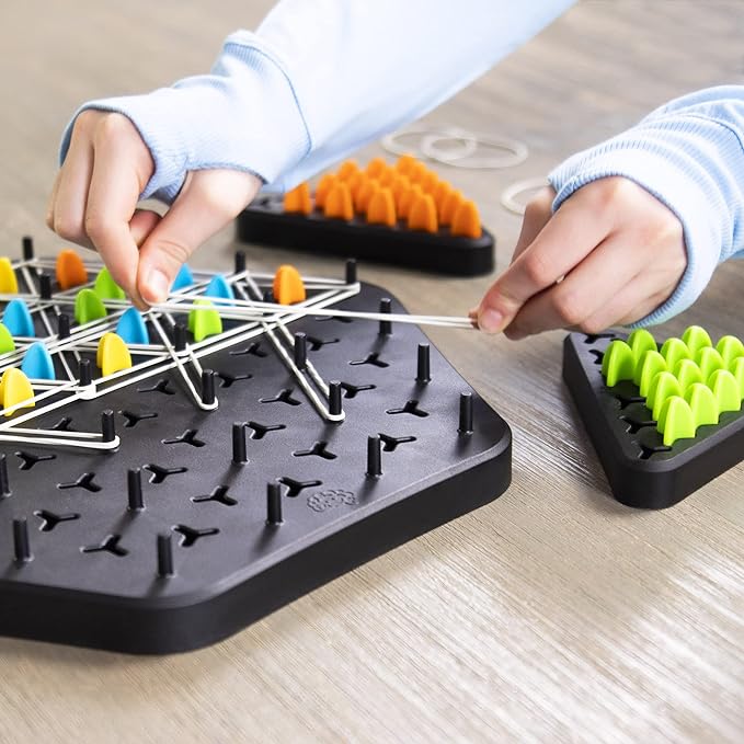 STRATEXA – Jeu de société Chaîne Triangle pour des batailles multijoueurs intelligentes