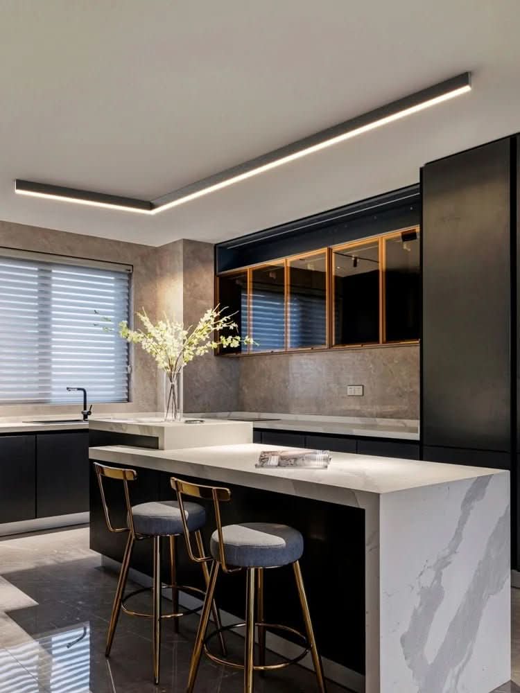 Plafonnier LED minimaliste au style scandinave