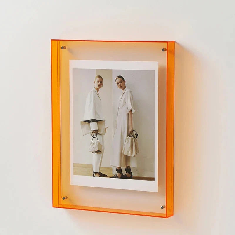Cadre photo en acrylique vibrant avec bords colorés brillants
