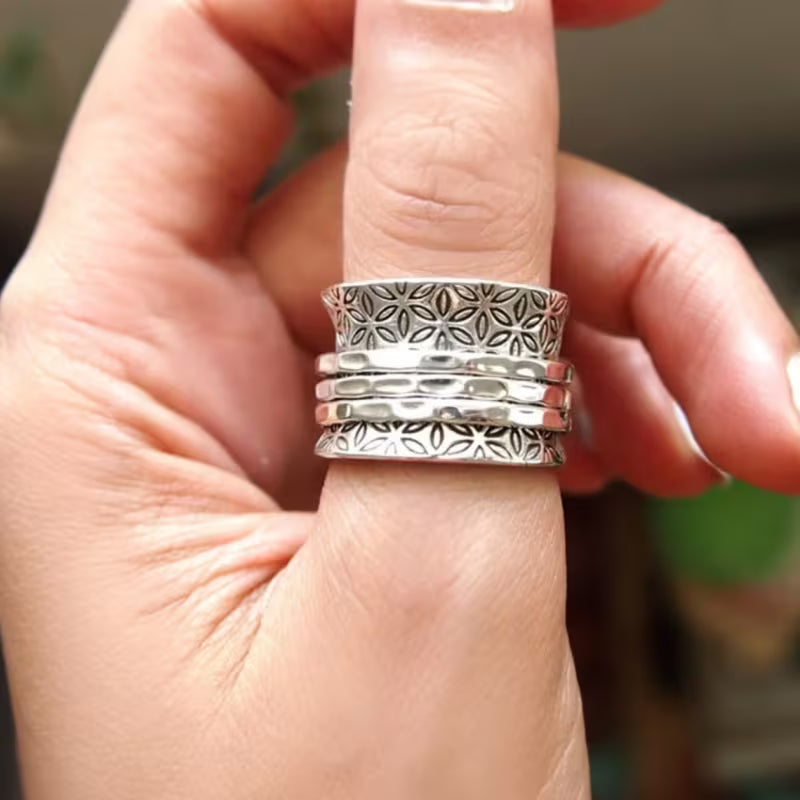 Bague Flore Dorée Antiquité Femme - Design Artisan Texturé