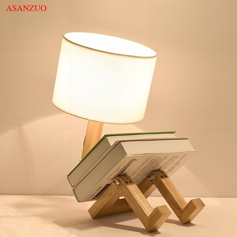 Lampe de bureau LED en forme de garçon en bois, ornement de bureau